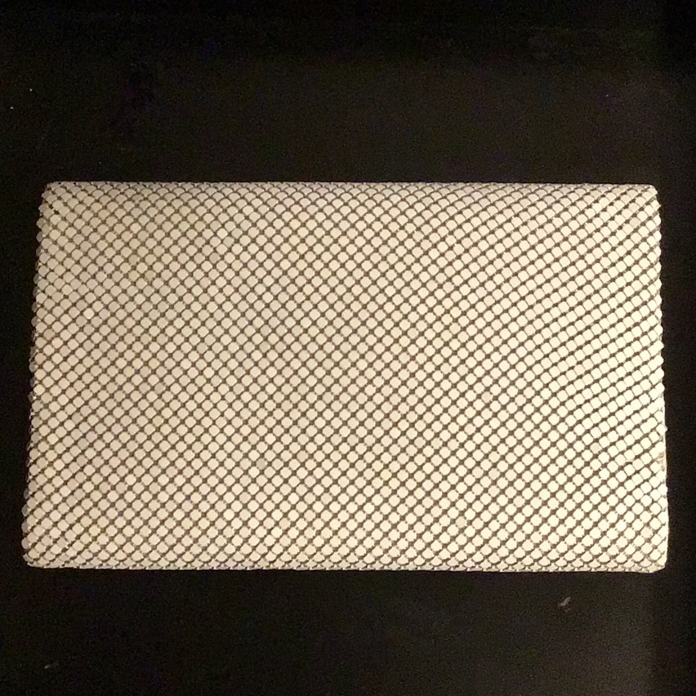 Asymmetrical Warm White Mesh Clutch - Picture 2 of 5